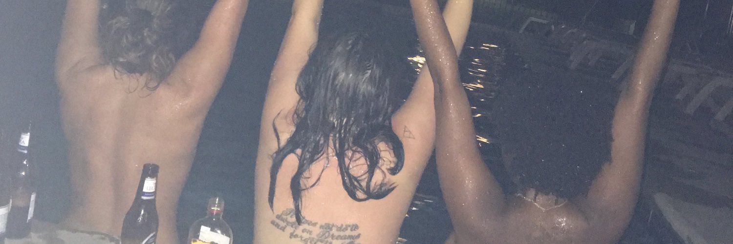 HayleeDoubleU's profile banner image