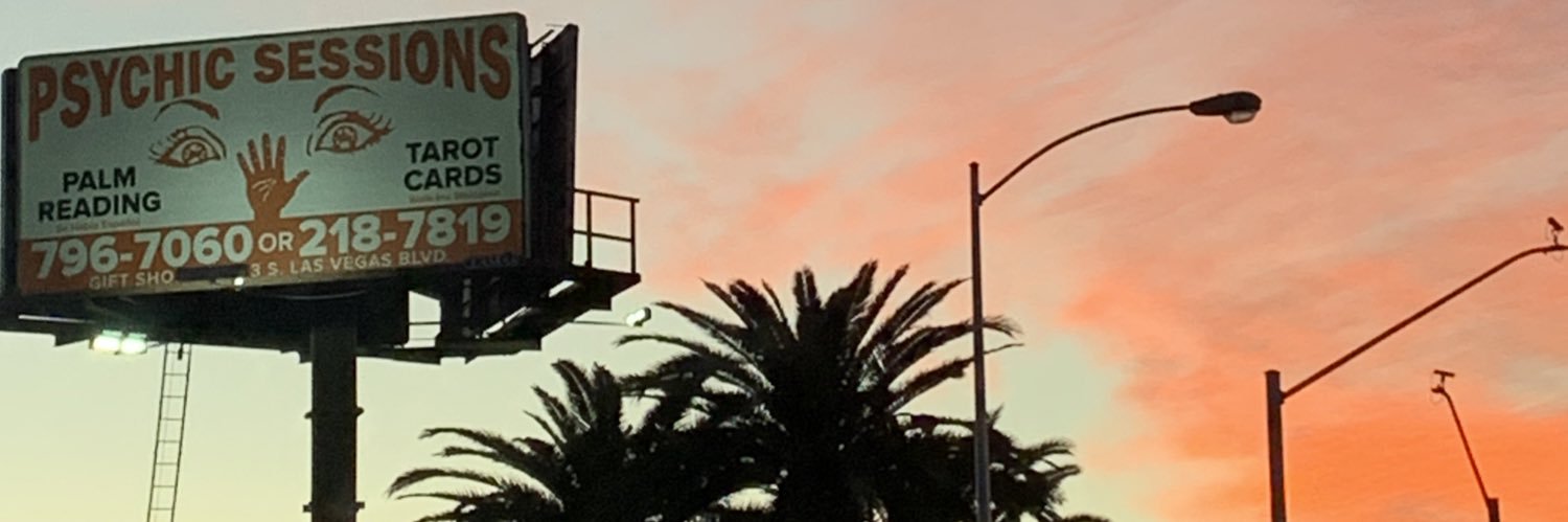 beeeeach_'s profile banner image