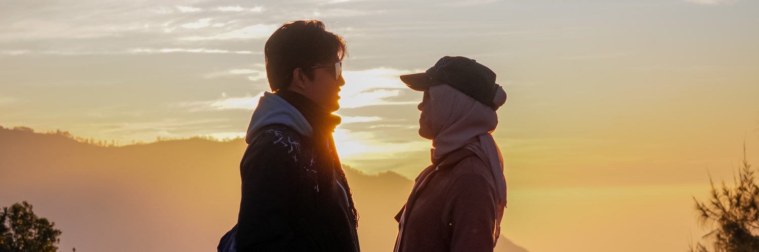 dewiphn's profile banner image