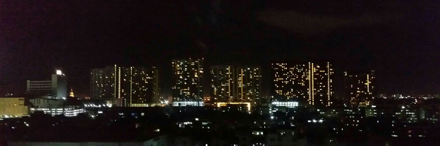 OuiPanuwat's profile banner image