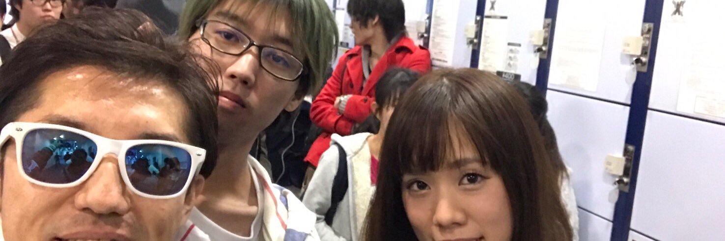 on_zi5's profile banner image