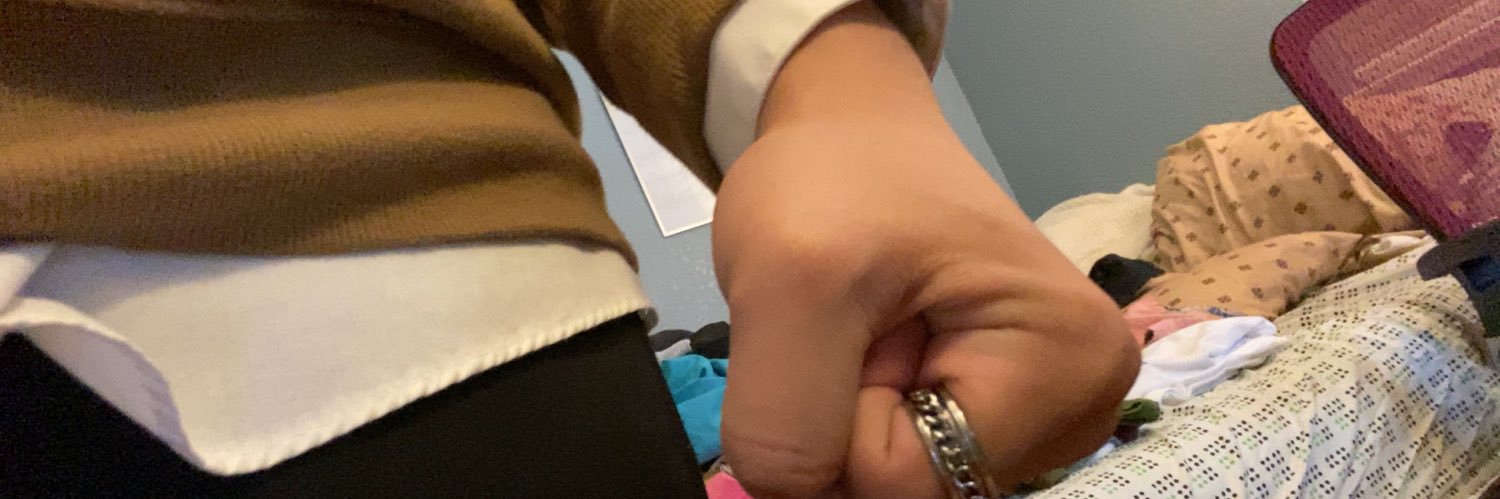 Thi0h's profile banner image