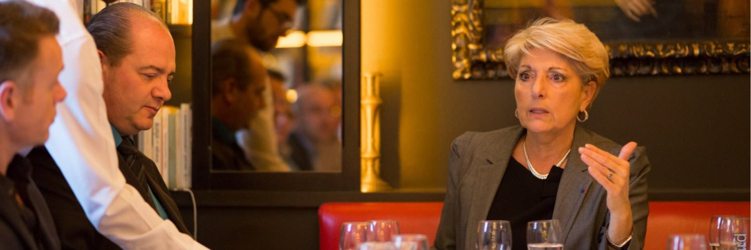 Viviane Chaine-Ribeiro banner