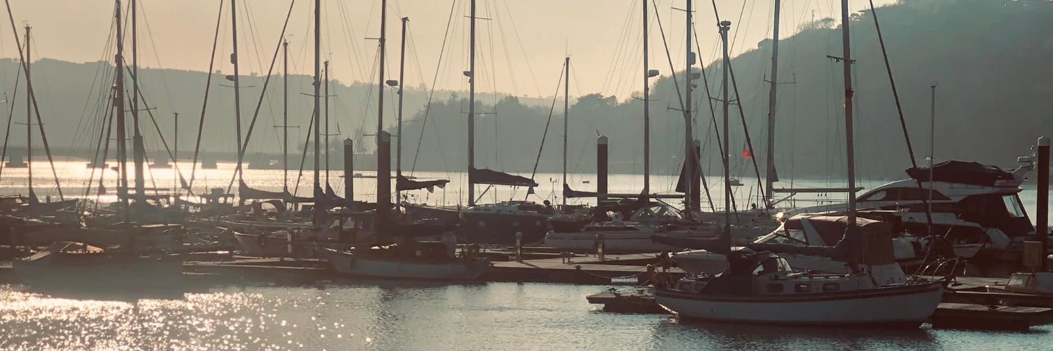 colpalfrey's profile banner image