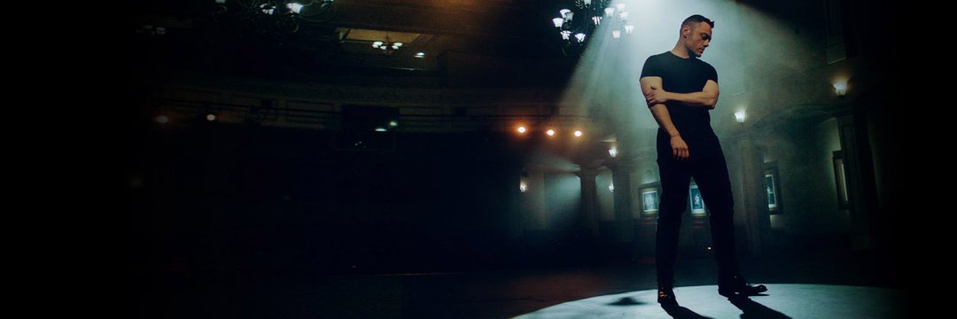 Alejandro Loo banner