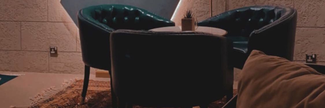 - banner