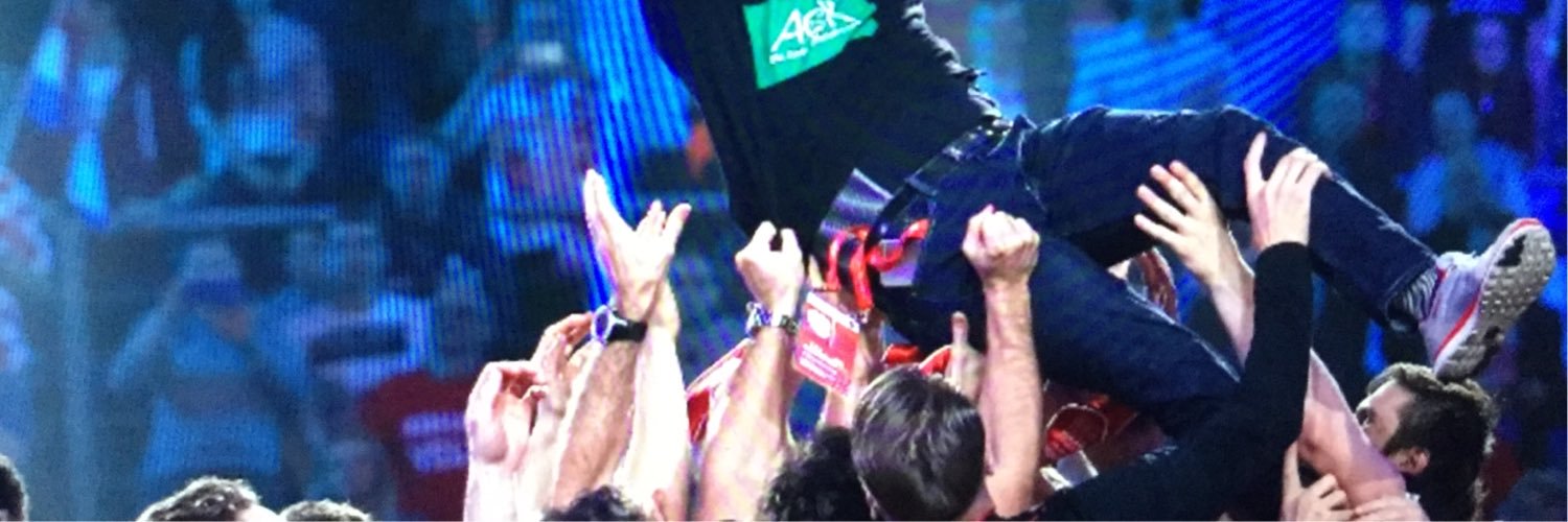 bid42015's profile banner image