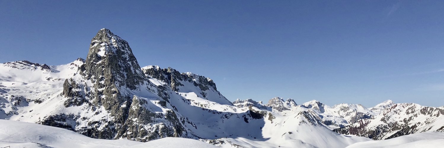 CarLanuza's profile banner image