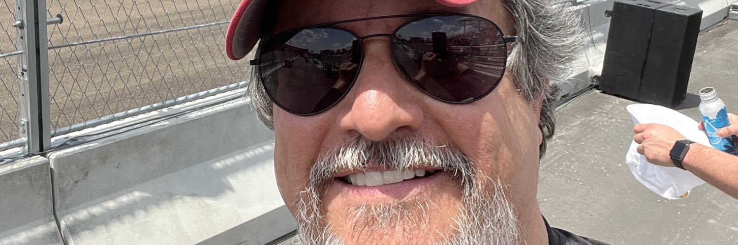 DelioCardoso's profile banner image