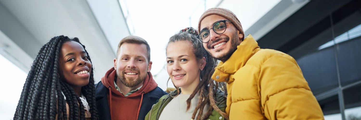 Qimmigration's profile banner image