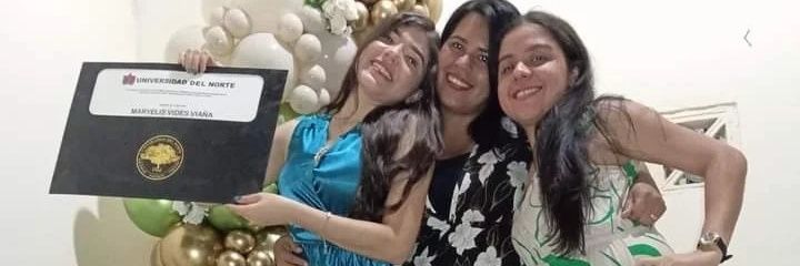 carolayvides's profile banner image