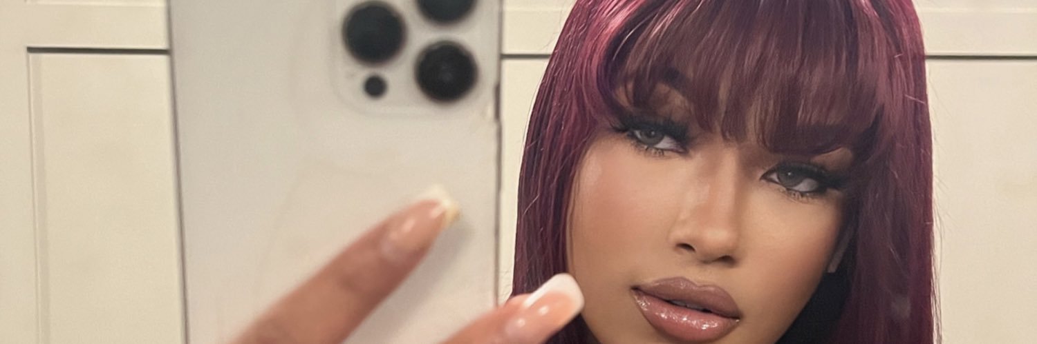 iamdellaversace's profile banner image
