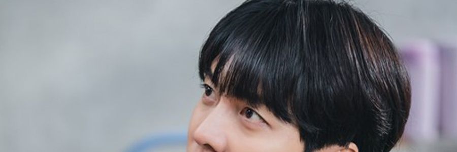 ツ banner
