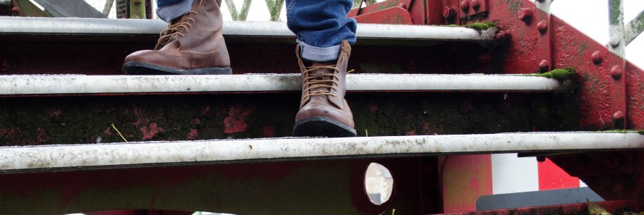 jshoesuk's profile banner image