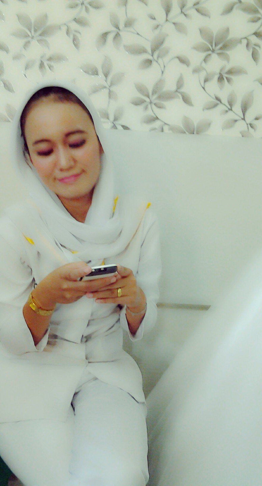 v_verha's profile banner image