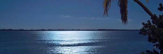dera13's profile banner image
