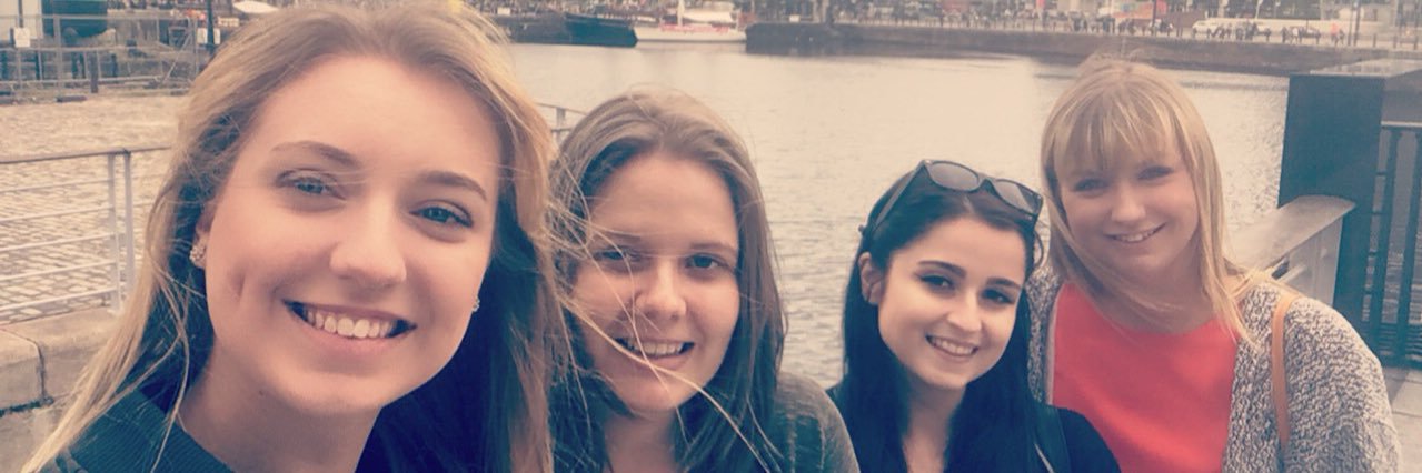 holly_jaynne's profile banner image