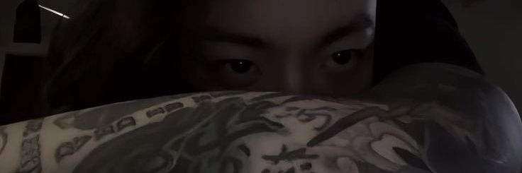 Niinaz's profile banner image