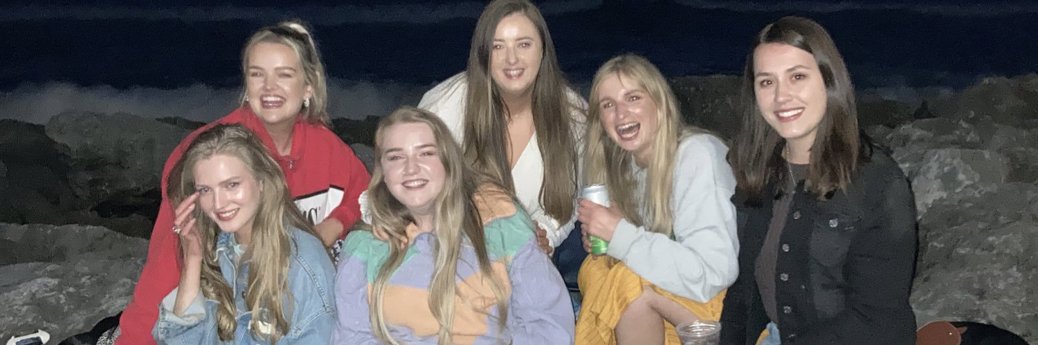 Ellenx1996's profile banner image