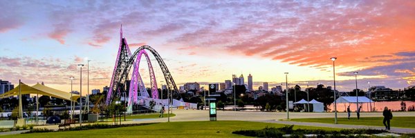 m4rkmc Profile Banner