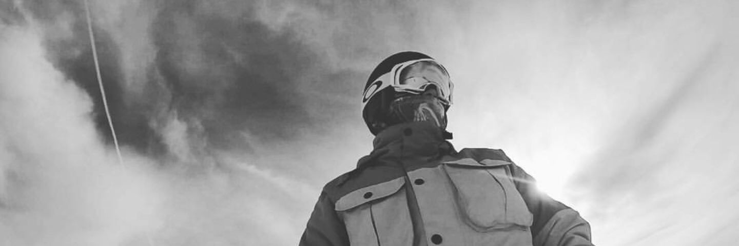 c_floww's profile banner image