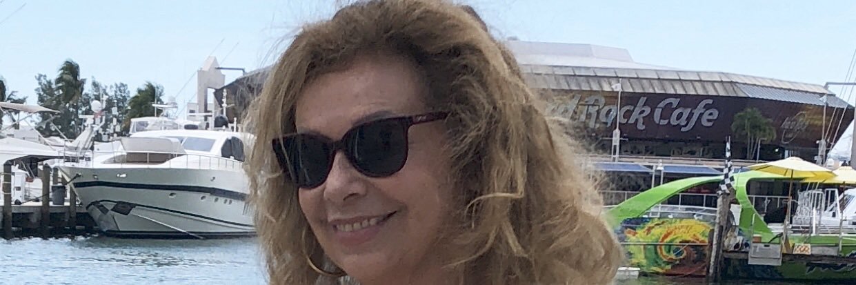 limena52's profile banner image
