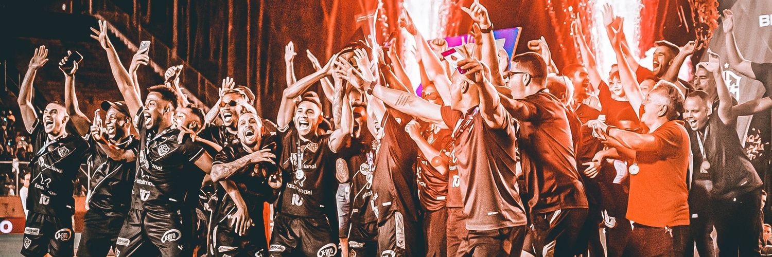 UmLeone's profile banner image