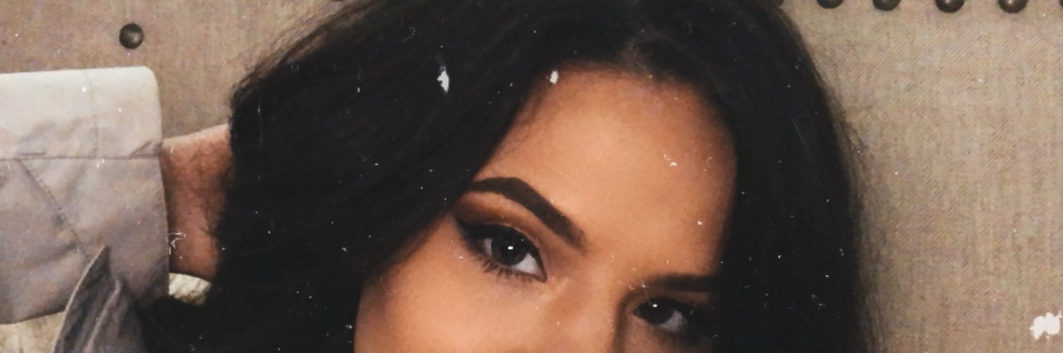 Lilliancox458's profile banner image