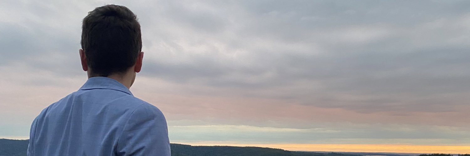 manonbltn's profile banner image