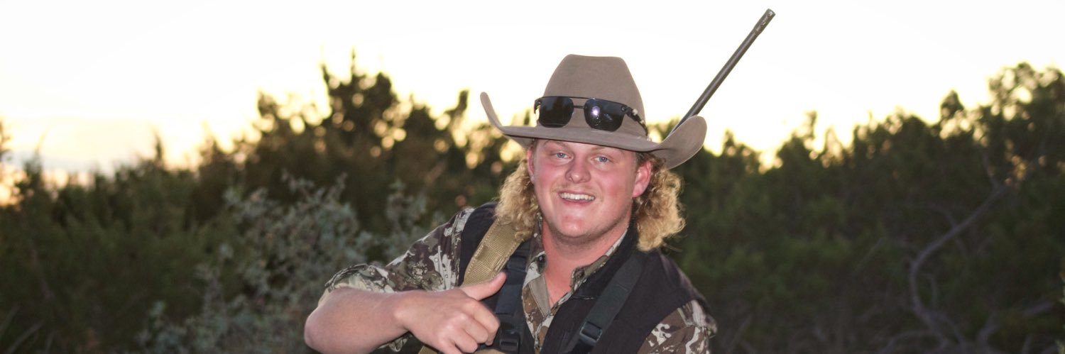 tuckertomlinso's profile banner image