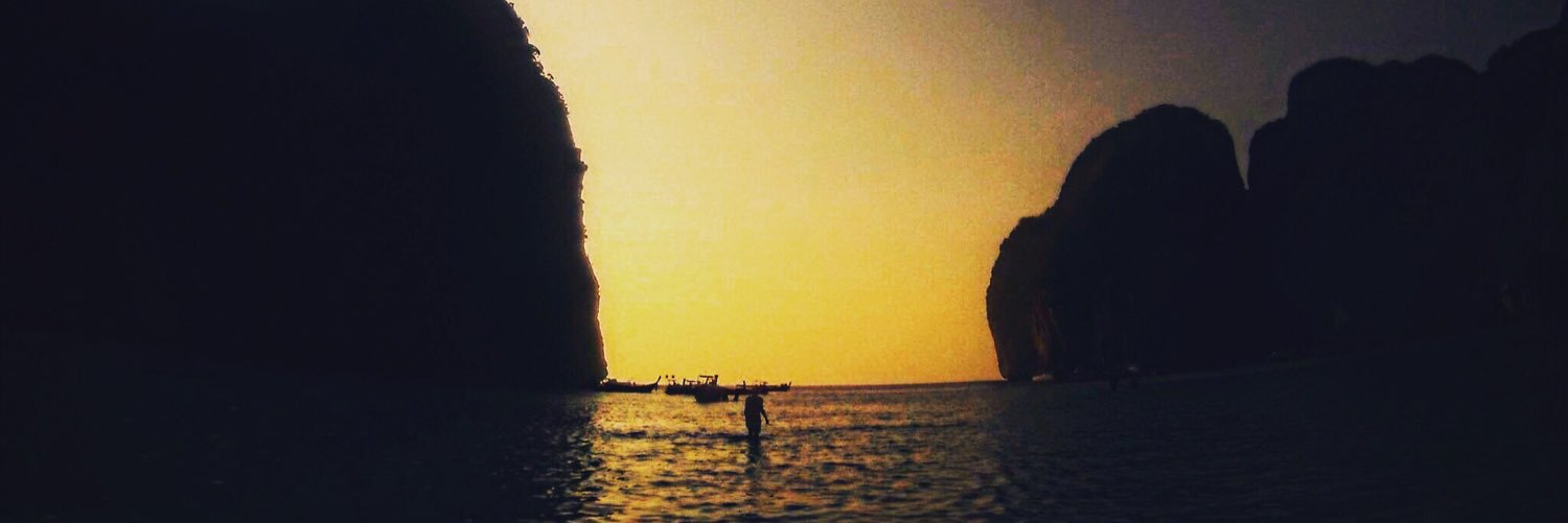 whilstwereyoung's profile banner image