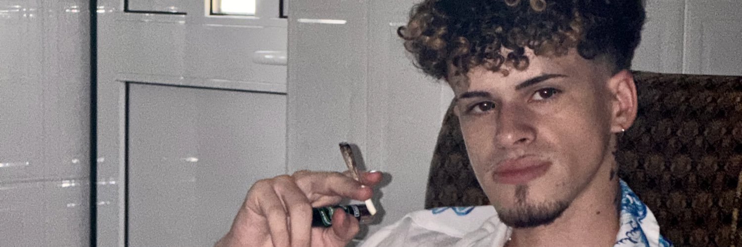 Poto_Ruben's profile banner image