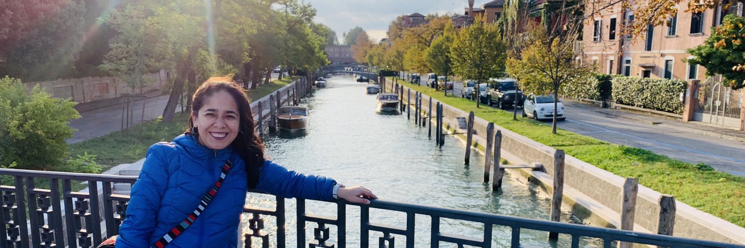 Cristina Andrade banner