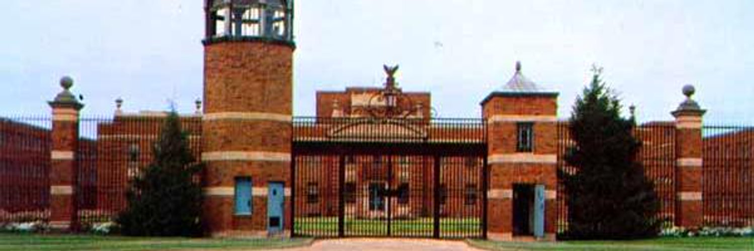 Prison Pen Pals on Twitter "Dustin Irish 20818081 USP MCCREARY P.O. BOX 3000 PINE KNOT, KY