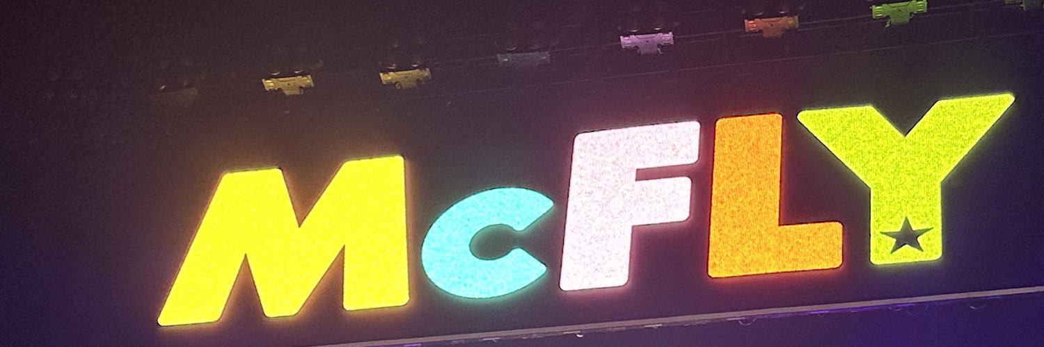 livmcfly's profile banner image