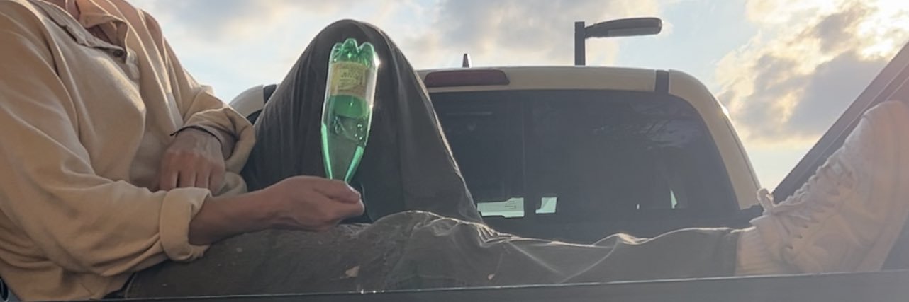 Ariqo's profile banner image