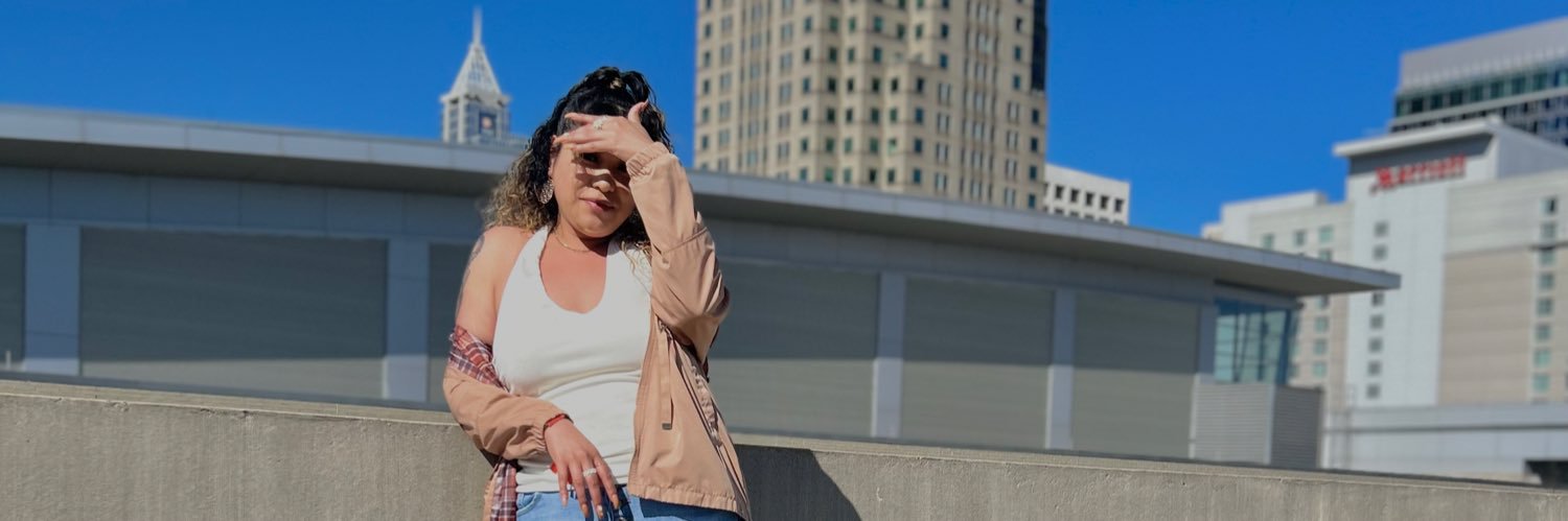 ItsFina_'s profile banner image