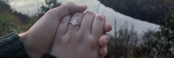 DDewy Profile Banner