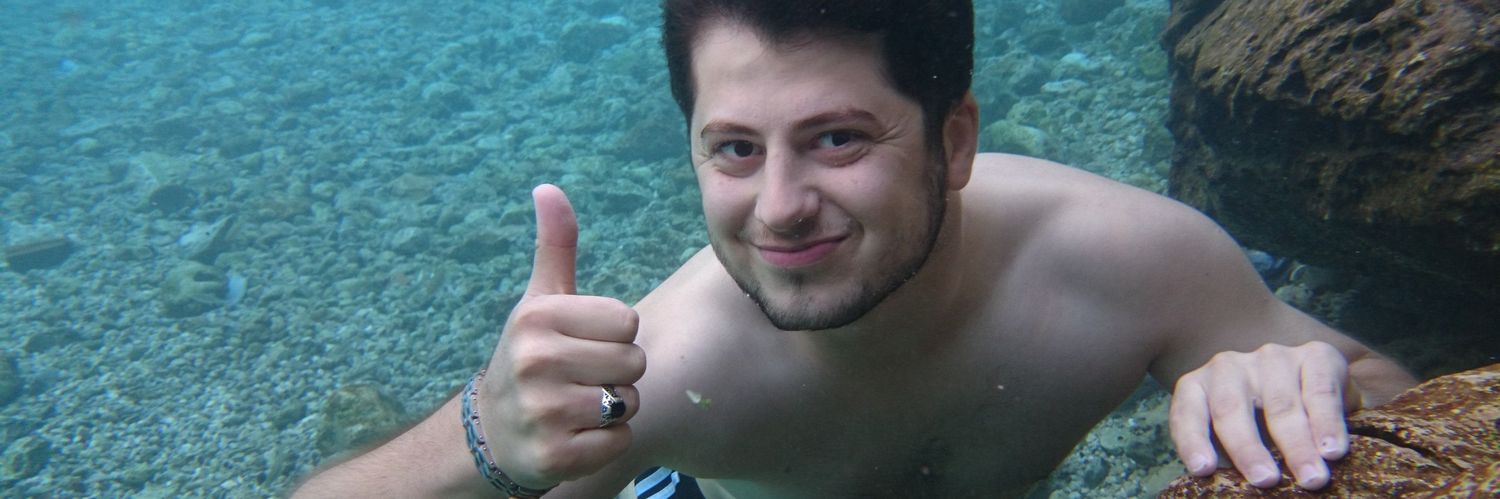 fikretekinler's profile banner image
