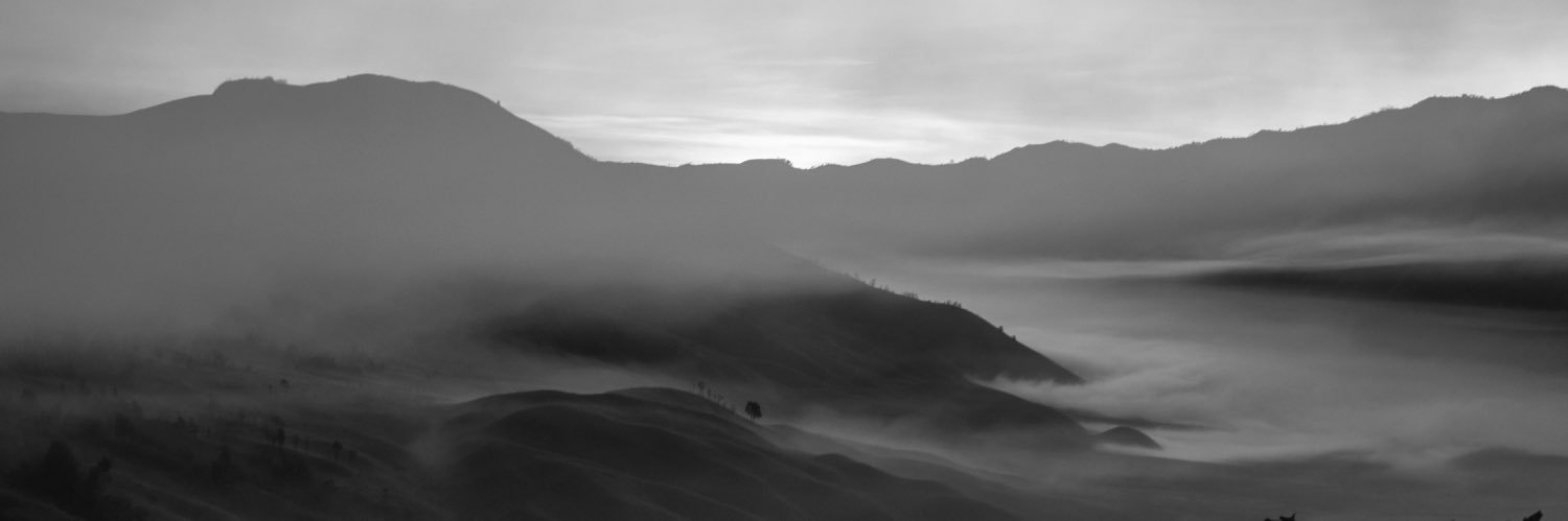 OQUM_'s profile banner image