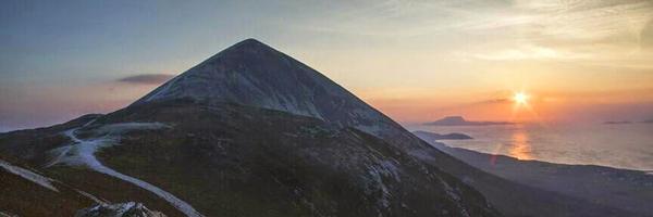 clare_duignan Profile Banner