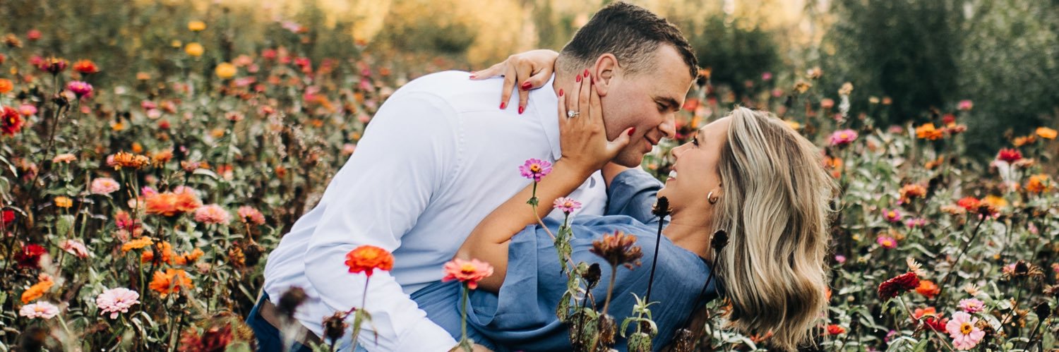 lindseyypate's profile banner image