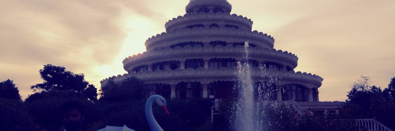 shail_bhattt's profile banner image