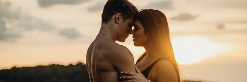lowejuliee's profile banner image