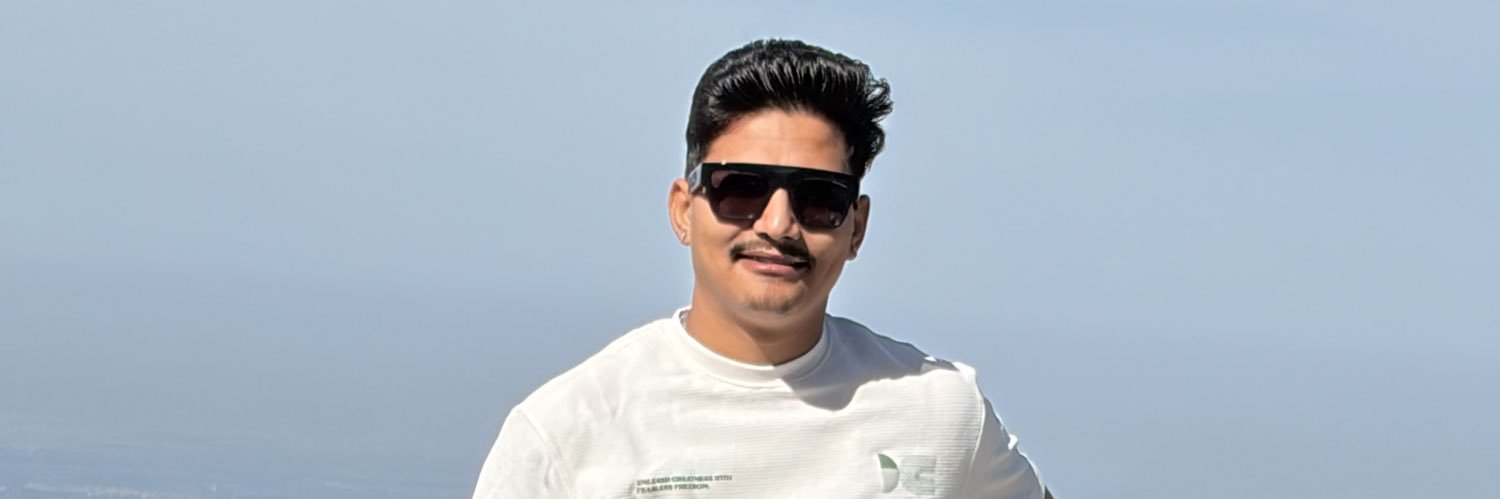 paramje04713639's profile banner image