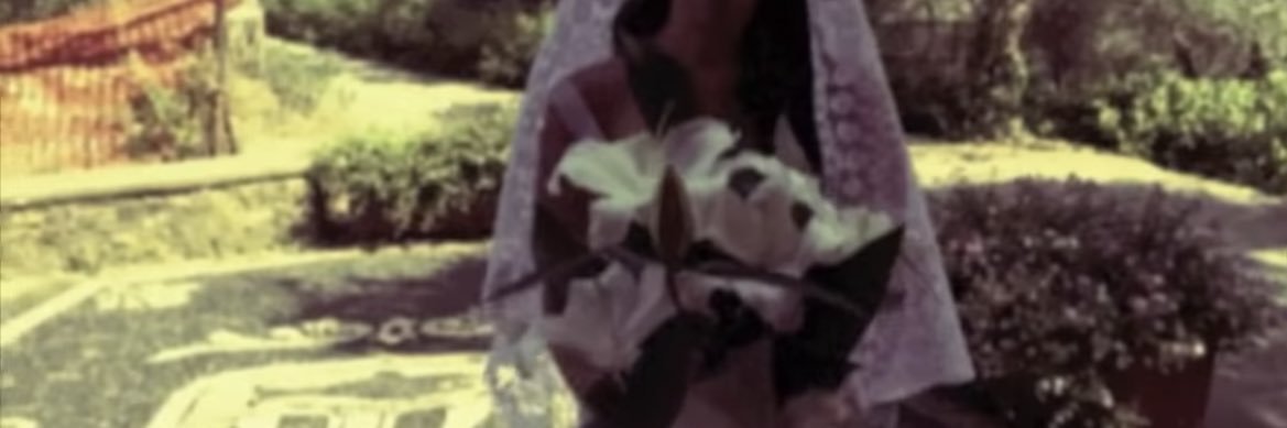 mariamunsuri's profile banner image