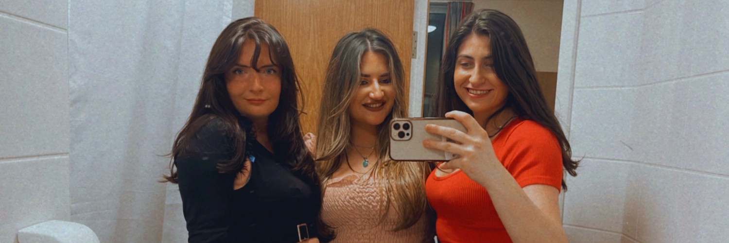 natachadarnell's profile banner image