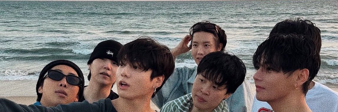 guksmos's profile banner image