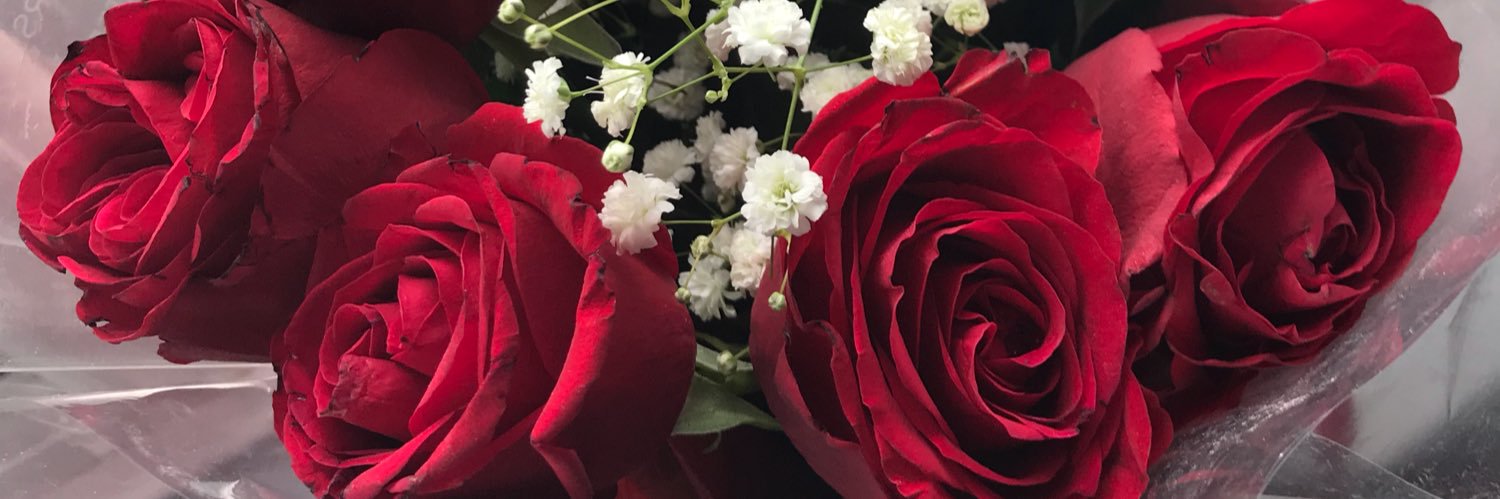 closetcurls's profile banner image