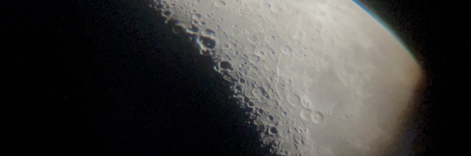 ilomilov's profile banner image